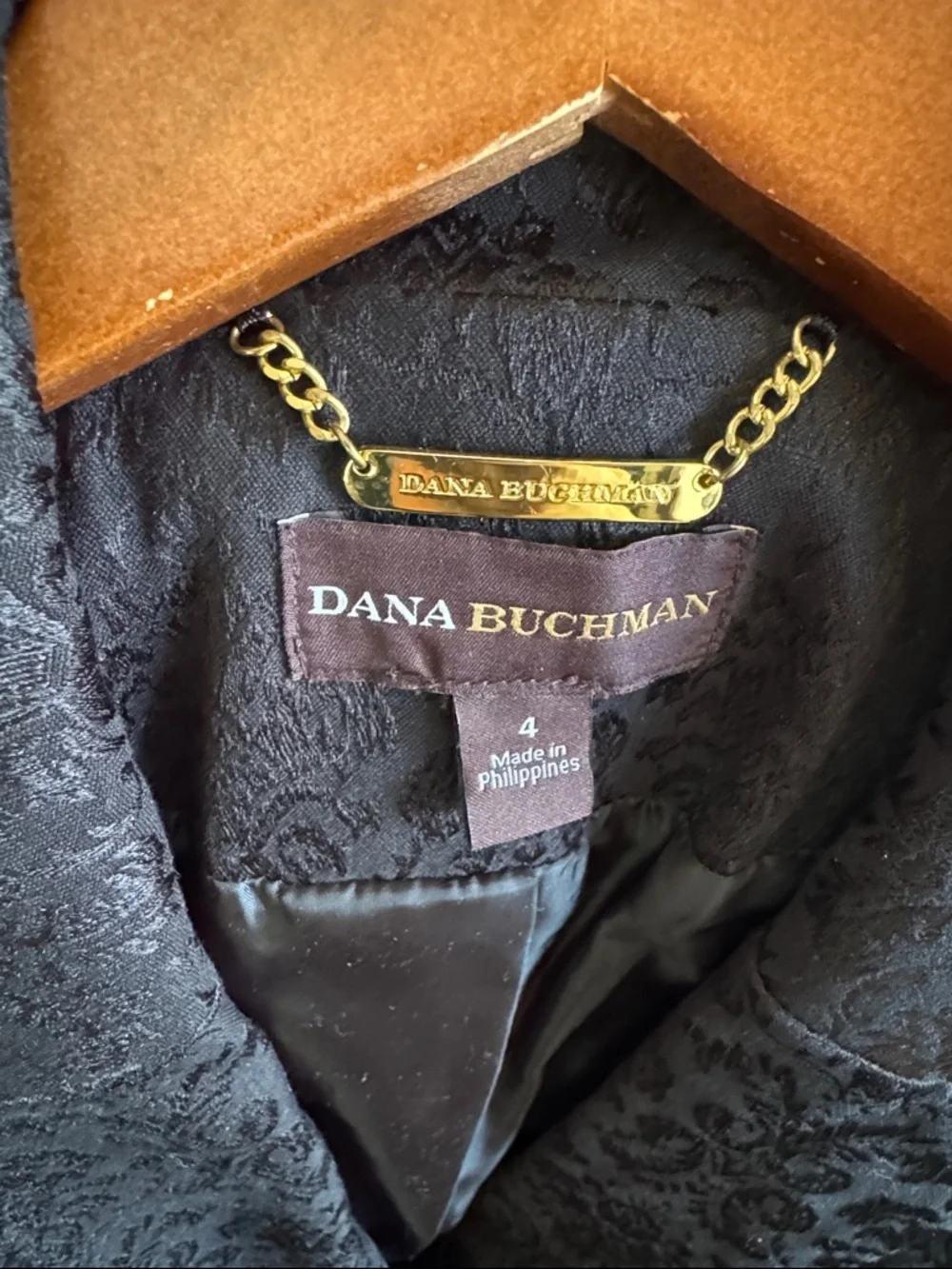 Dana Buchman elegant dana